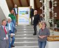 Bild: Kunz
Die Lenkungsgruppe "Fairtrade Town" mit Oberbürgermeister Jens Meyer.