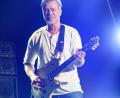 Bild: Igor Vidyashev
Eddie van Halen steht mit der Band Van Halen 2015 bei einem Konzert in Kanada auf der Bühne. Mit seiner Gitarre hat Eddie van Halen die Rockmusik geprägt. Foto: Igor Vidyashev/ZUMA Wire/dpa