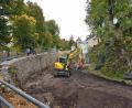 Bild: Andreas Royer
Im Stadtgraben soll sich bald ein Geschichtsband schlängeln, das die Stadt-Historie „begehbar“ macht. Zurzeit laufen dort auch Drainagearbeiten.