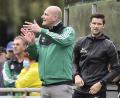 Archivbild: Hubert Ziegler
Mit Interimstrainer Tobias Rösl (links) an der Seitenlinie gewann die DJK Ammerthal in der Bayernliga gegen den 1. FC Sand mit 2:0. Jetzt folgt eine Pflichtaufgabe im Toto-Pokal beim Kreisligisten SV Breitenbrunn.