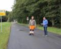 Bild: frd
Bürgermeister Norbert Eckl und Bauhofleiter Josef Fuchs nahmen die Straße in Richtung Hebermühle in Augenschein.
