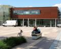 Bild: Stephan Huber
Die Stadt Weiden nutzt künftig auch das erste Obergeschoss der ehemaligen Zentrale der SGW Stadtbau am Stockerhutpark. Hier werden nun Teile des Sozialbürgerhauses einziehen.