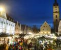 Bild: Gabi Schönberger
Ob es solche Bilder auch auf dem Weidener Weihnachtsmarkt 2020 gibt? Die Veranstaltungen der Winterzeit halten wegen der Corona-Pandemie einige organisatorische Herausforderungen bereit.