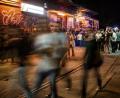 Archivbild: Sophia Kembowski/dpa
Solche Bilder gibt es derzeit nicht zu sehen. Was macht die Jugend im Coronaherbst?