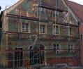 Bild: ihl
Am Schmidt-Haus sind einige Ausbesserungsarbeiten an der Fassade nötig.