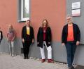 Bild: Severine Martin/exb
Das Team von Donum Vitae in Amberg und den Zweigstellen in Schwandorf und Sulzbach-Rosenberg (von rechts): Ute Schieder (Leitung), Jadranka Umek (Schwandorf), Stephanie Bogner und Julia Wiesend (Amberg) sowie Cornelia Rubenbauer-Pickel (Sulzbach-Rosenberg).