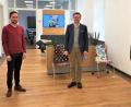 Bild: stg
Landtagsabgeordneter Tobias Reiß (Mitte) kam jetzt zum Austausch mit Kastls Bürgermeister Hans Walter (rechts) sowie dem weiteren Bürgermeisterstellvertreter Marco Streng zusammen.