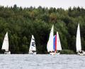 Bild: Gerhard Götz
Wald und Wasser: Auch der Yachtclub Weiden hat auf dem Brückelsee ein 24-Stunden-Regatta.