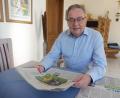Bild: ibj
Zum täglichen Leben gehört für Hans Kummert das ausgiebige Zeitungsstudium.