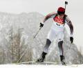 Bild: Gero Breloer/dpa
So kannten die Fans jahrelang Uschi Disl. Die Biathletin gab in der Loipe und am Schießstand immer alles.