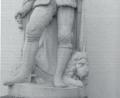 Bild: exb/Ott
Die Statue vor dem Luftmuseum Amberg zeigt Kurfürst Friedrich V. von der Pfalz, den "Winterkönig" und Dienstherrn von Leander Köferl.