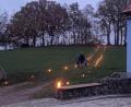 Bild: Kinderhaus St. Matthäus/exb
Mit Kerzen beleuchtet war der Weg für den Martinsumzug der Wurzer Familien.