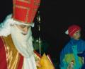 Bild: Rudolf Schmidt/exb
Rudolf Schmidt ist seit Jahrzehnten als Nikolaus unterwegs. Corona hätte der Tradition heuer fast einem Strich durch die Rechnung gemacht. Jetzt bietet sich eine Alternative bei der "Drive-In-Veranstaltung" am Samstag, 5.Dezember, um 17 Uhr am Großparkplatz. Interessierte Familien müssen sich anmelden.