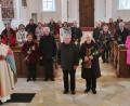 Bild: rha
Zwölf Ehepaare kommen in der Stadtpfarrkirche in Vilseck zu einem Jubiläumsgottesdienst zusammen, um für die gemeinsamen Ehejahre zu danken.