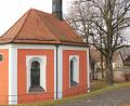 Bild: Josef Böhm
Die „Wieskapelle zum gegeißelten Heiland“ neben dem Friedhof in Niedermurach war in früheren Jahren auch Ziel einer Wallfahrt. Während der Adventszeit wird das besondere Kirchlein für die Besucher ein Ort der Ruhe und der Besinnung sein.