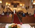 Bild: kro
In der Pfarrkirche St. Katharina ehrte der Katholische Frauenbund Mähring langjährige Mitglieder. Unser Bild zeigt die Geehrten stehend in den Kirchenstühlen. Die Abstandsregeln wurden sorgfältig eingehalten.