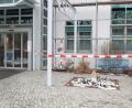 Bild: Sonja Müller
Die St.-Johannes-Klinik in Auerbach ist im Lockdown: weder Besuche noch Patientenaufnahmen. Grund ist ein Ansteigen der Infektionszahlen auch hier.