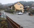 Bild: fz
Ab der Pirker Straße beim Stachus beginnt die Brunnenstraße, von der dann rechts der Fasanenweg abzweigt. Wasser, Kanal und Straße sollen erneuert werden.
