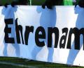 Bild: Patrick Seeger/dpa
Vieles wäre ohne das Ehrenamt nicht möglich. Die Vereinigten Sparkassen verleihen deshalb den Ehrenamtspreis zum elften Mal.