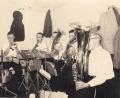 Archivbild: Archiv Blaskapelle Oberwildenau
Aus den Anfangsjahren im Neumann-Saal: Josef Wällisch (von links) Rudi Böhm, Bruno Malner, Adolf Klier, Georg Meiler, Josef Bäumler.
