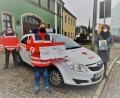 Bild: gz
Mit der Spende an die HvO Stefan Hammerl und Laura Roth will Maria Kleber-Reitinger gleichzeitig an ihren Onkel und HvO-Mitgründer erinnern.