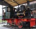 Bild: Portner
Am ehemaligen Bahnhof Oberviechtach erinnert die Dampflok „Hanomag 3427“ an die Zeit, als der „Bockl“ zwischen Nabburg und Schönsee dampfte. Der gläserne Lokschuppen ist in den Sommermonaten frei zugänglich.