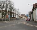 Bild: kgg
Veränderungen beim Fußgängerüberweg in der Lämmerstraße sind in der jüngsten Sitzung des Bauausschusses gefordert worden. Jetzt wird überlegt, ob die Fahrbahn in diesem Bereich mit baulichen Veränderungen oder nur optisch eingeengt wird, um den Zebrastreifen für Autofahrer besser kenntlich zu machen.