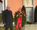 Bild: Eichl
Bürgermeister Rudolf Schopper gedenkt der Pandemie wegen erstmals allein der Vermissten und Gefallenen der beiden Weltkriege.