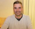 Bild: do
FWG-Fraktionssprecher Sebastian Pittner dankt in der Jahresschlusssitzung des Gemeinderats für die vertrauensvolle Zusammenarbeit und mahnt zu weiterer Geschlossenheit