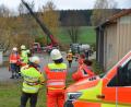 Bild: dob
Beim Großbrand in der "Chipsihalle" in Eslarn waren die Vohenstraußer Einsatzkräfte der Feuerwehr mit der Drehleiter vor Ort.
