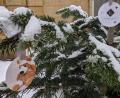 Bild: Verena Fitzgerald
Viele Abstimmungsteilnehmer fanden diesen Baum am schönsten. Wohl auch wegen des Teddy-Patienten, der Kindern Trost spendet..