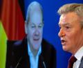 Bild: Sven Hoppe/dpa
Der per Video zugeschaltete Bundesfinanzminister Olaf Scholz (links) und Horst Arnold, Fraktionsvorsitzender der bayerischen SPD, nehmen während der Winterklausur der SPD-Landtagsfraktion an einer Pressekonferenz teil.