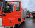 Bild: Gustl Beer
Der Garagenbrand entpuppt sich vor Ort als brennender Holzstoß und ist von der Weidener Feuerwehr schnell gelöscht.