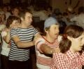Archivbild: ask
Bei den Gleiritscher Faschingsbällen schlug die Stimmung stets hohe Wellen: Eine Polonaise durch den Saal durfte dabei nicht fehlen.