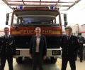 Bild: Gemeinde Schwarzach/exb
Sebastian Schad (rechts) und Christian Böckl (links) sind die beiden neuen Kommandanten der Freiwilligen Feuerwehr Wölsendorf. Bürgermeister Franz Grabinger (Mitte) gratulierte zur Wahl und bedankte sich für die Bereitschaft zur Übernahme der Funktionen.