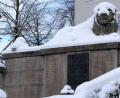 Bild: le
Die Kriegerdenkmalanlage mit dem markanten Löwen aus Granit ist ein Wahrzeichen von Floß.