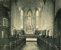 Repro: Mardanow
Blick in die Neunburger Pfarrkirche auf einer alten Postkarte, die Ende des 19. Jahrhunderts vom Verlag Franz Strohmeyer herausgegeben wurde. Zu der Zeit war das Gotteshaus noch nicht ans Stromnetz angeschlossen.