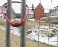 Bild: Petra Hartl
Versperrt ist der Zugang zum Bürgerspitalgelände in der Amberger Altstadt, die Diskussion allerdings ist offen. Nach dem Interview mit CSU-Fraktionschef Matthias Schöberl äußern sich auch andere Stadträte zu dem Thema.
