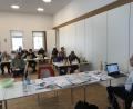 Archivbild: wgw
Mit gezielten Fundraising-Aktionen, die im Herbst 2020 angelaufen sind, sammelt die evangelische Kirchengemeinde Nabburg Geld für die Dachsanierung der Laurentiuskirche. In eigenen Workshops, wie hier im September vergangenen Jahres, werden Ideen geaammelt und Aktionen auf den Weg gebracht.