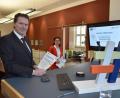 Bild: Peter Burdack
Jürgen Helmes und Sibylle Aumer stellten am Mittwoch den aktuellen IHK-Konjunkturbericht vor. Journalisten waren digital zugeschaltet.