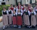 Archivbild: wro
Die Trachtenjugend ist der Stolz des Stiftländer Heimatvereins. Im Frühjahr 2019 begleiteten sie den Maibaum zum Marktplatz.