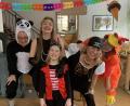 Bild: Familie Nowak
"Wir haben dieses Jahr den Fasching zu uns nach Hause geholt", schreibt Familie Nowak aus Parkstein.
