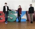 Bild: wro
Herzliches Willkommen: Im Bild von links Oberstudienrätin Bettina Völkl (Fachbereichsleiterin), Schulleiter Oberstudiendirektor Thomas Metzler, Studienrätin Hanna Götschel und Studiendirektorin Martina Auer-Bertelshofer (stellvertretende Schulleiterin).