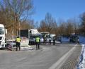 Bild: dob
Seit Sonntag gelten strenge Grenzkontrollen bei der Einreise aus Tschechien, für Lastwagen, aber auch für Pendler, die in der Nordoberpfalz beschäftigt sind.