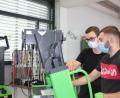 Bild: Elisabeth Bayern-HWK/exb
Der Beruf des Kfz-Mechatronikers war auch 2020 wieder der beliebteste Ausbildungsberuf im ostbayerischen Handwerk.