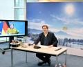 Bild: Peter Kneffel
Ministerpräsident Markus Söder nahm am Freitag an einer Video-Konferenz mit Bundeskanzlerin Angela Merkel teil. Mit von der Partie waren auch Oberbürgermeister Michael Cerny und Landrat Richard Reisinger.