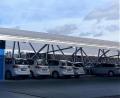 Bild: stg
Die mit Modulen bestückten Carport-Dächer unterhalb der Firma Siemens bilden das Kernstück der KEM Solarport GmbH.