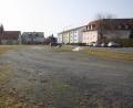 Bild: wro
Die Fläche an der Andreas-Thoma-Straße, auf der die neue Kindertagesstätte entstehen wird, bleibt vorerst im Eigentum der Marktgemeinde Wiesau.