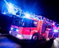 Symbolbild: Marcel Kusch/dpa
Die Weidener Feuerwehr rückte zur Bekämpfung eines Feuers in einem Holzschuppen in Weiden aus.