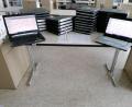 Bild: jr
32 Laptops wurden jetzt an der Fachoberschule Marktredwitz verteilt, damit die Schüler von zu Hause aus lernen können.